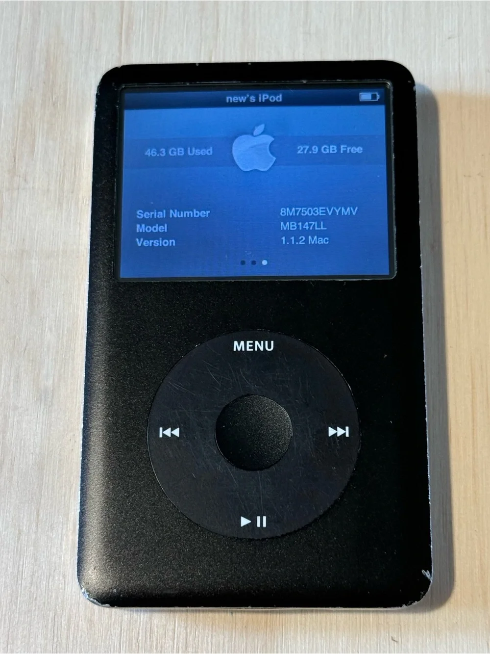 iPod Model:A1238 6ThGen 80GB Turns On Bad Hard Drive Parts/Repair Only Read Blw